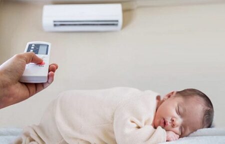 Advantages and Disadvantages of Putting Children to Sleep in an AC Room